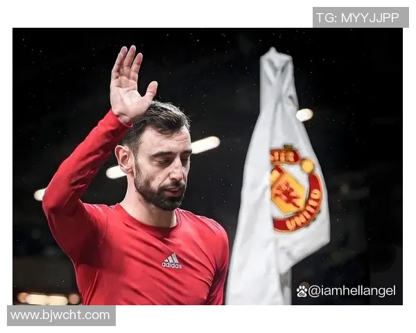 足球明星在比赛中失控砸东西引发热议视频曝光引发球迷广泛讨论