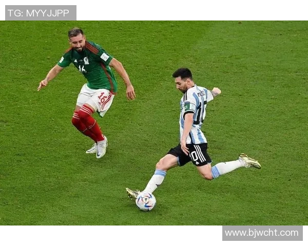 足球明星瞬间定格与精彩瞬间的完美结合让我们一起感受他们的魅力与激情 足球明星瞬间定格与精彩瞬间的完美结合让我们一起感受他们的魅力与激情