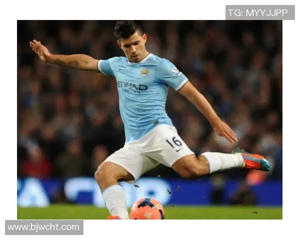 足球明星的魔鬼训练揭秘如何塑造顶级运动员的极限体能与技战术素养 足球明星的魔鬼训练揭秘如何塑造顶级运动员的极限体能与技战术素养