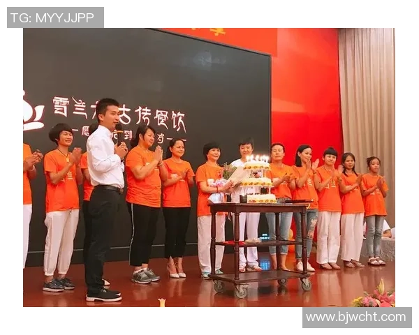 足球明星系统觉醒从草根到巅峰的传奇之路 足球明星系统觉醒从草根到巅峰的传奇之路