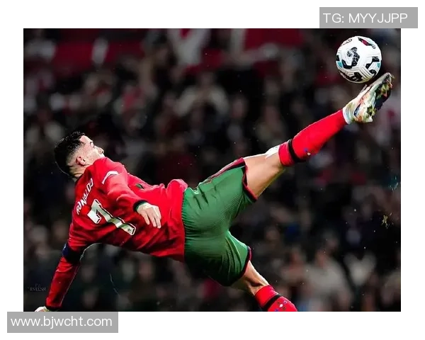 足球明星背后的感人故事与温暖瞬间分享 足球明星背后的感人故事与温暖瞬间分享